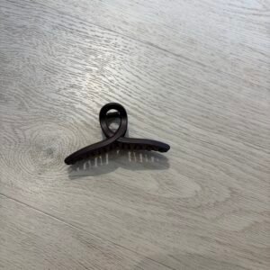 Haarspeld - mat bordeaux langwerpig - medium